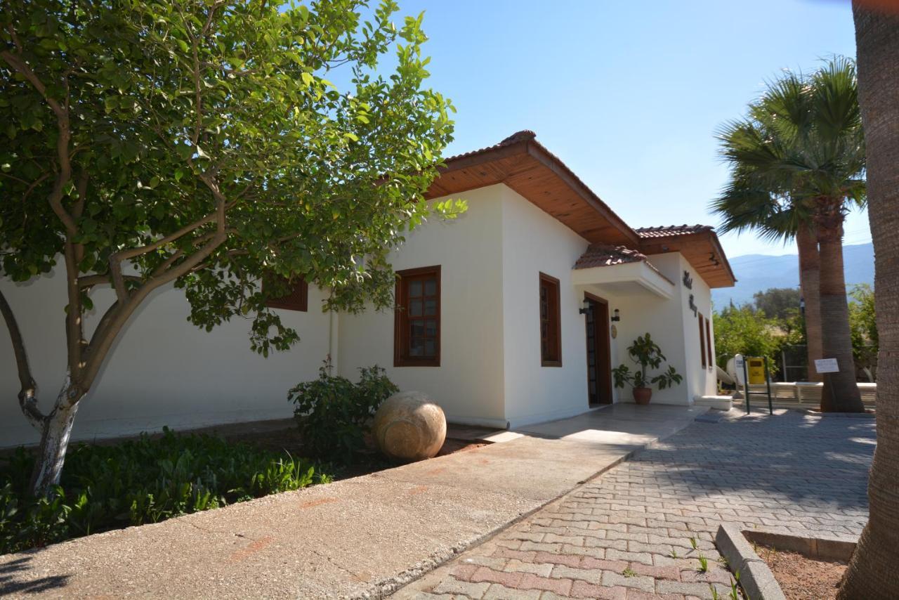 Saray Hotel Ölüdeniz Exterior foto