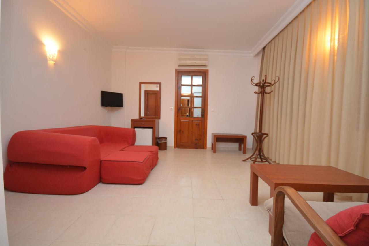 Saray Hotel Ölüdeniz Exterior foto