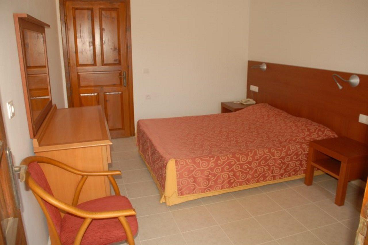 Saray Hotel Ölüdeniz Exterior foto